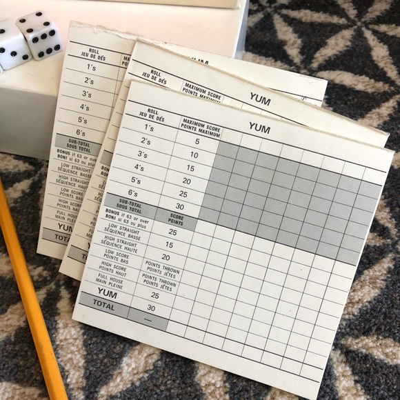 60's "Yum" Game - Yum Dice Game - Ages 7+ - 60's Boardgame - Dice Board Game - Picture 4 of 11